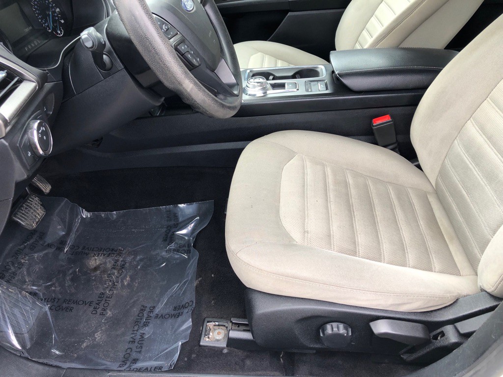 2019 Ford Fusion Image 17