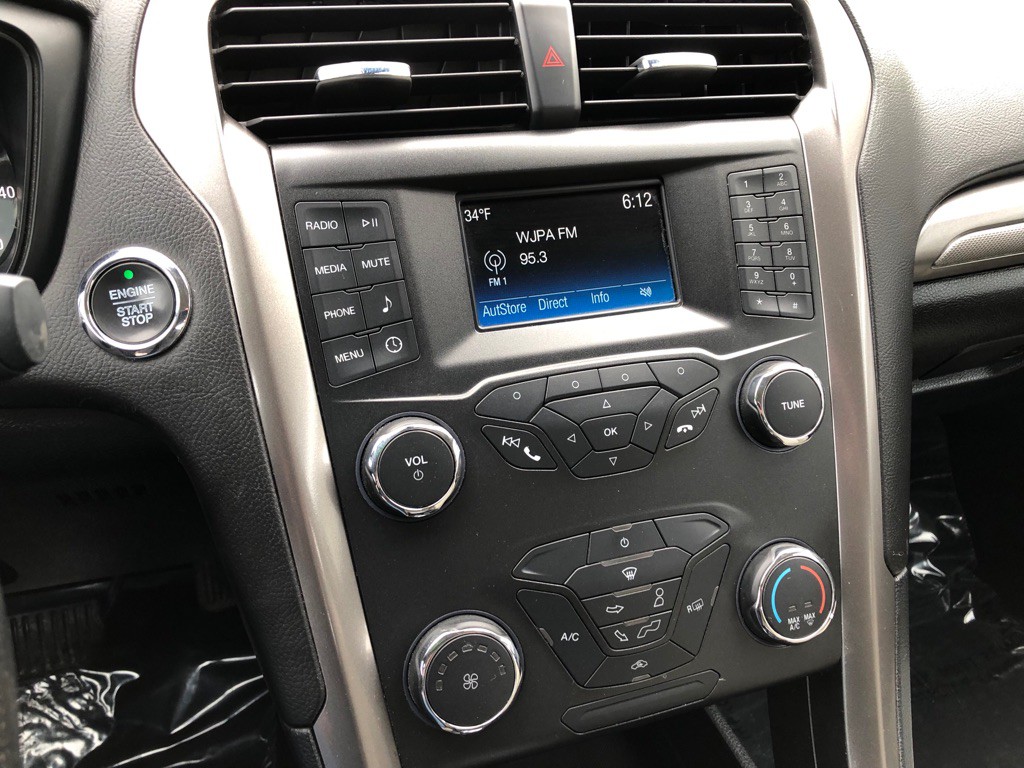 2019 Ford Fusion Image 25