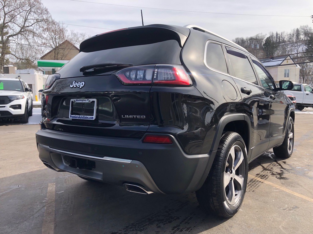2019 Jeep Cherokee Image 4