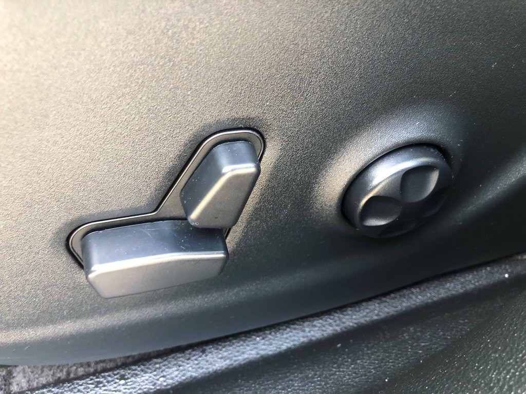 2019 Jeep Cherokee Image 20