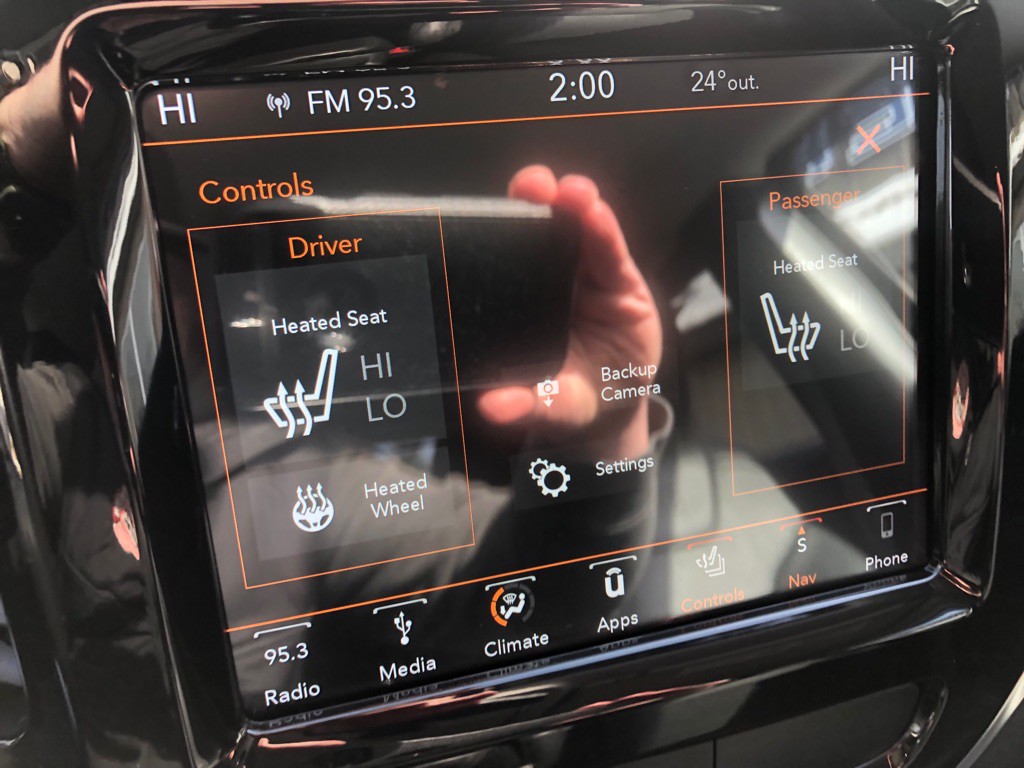 2019 Jeep Cherokee Image 34