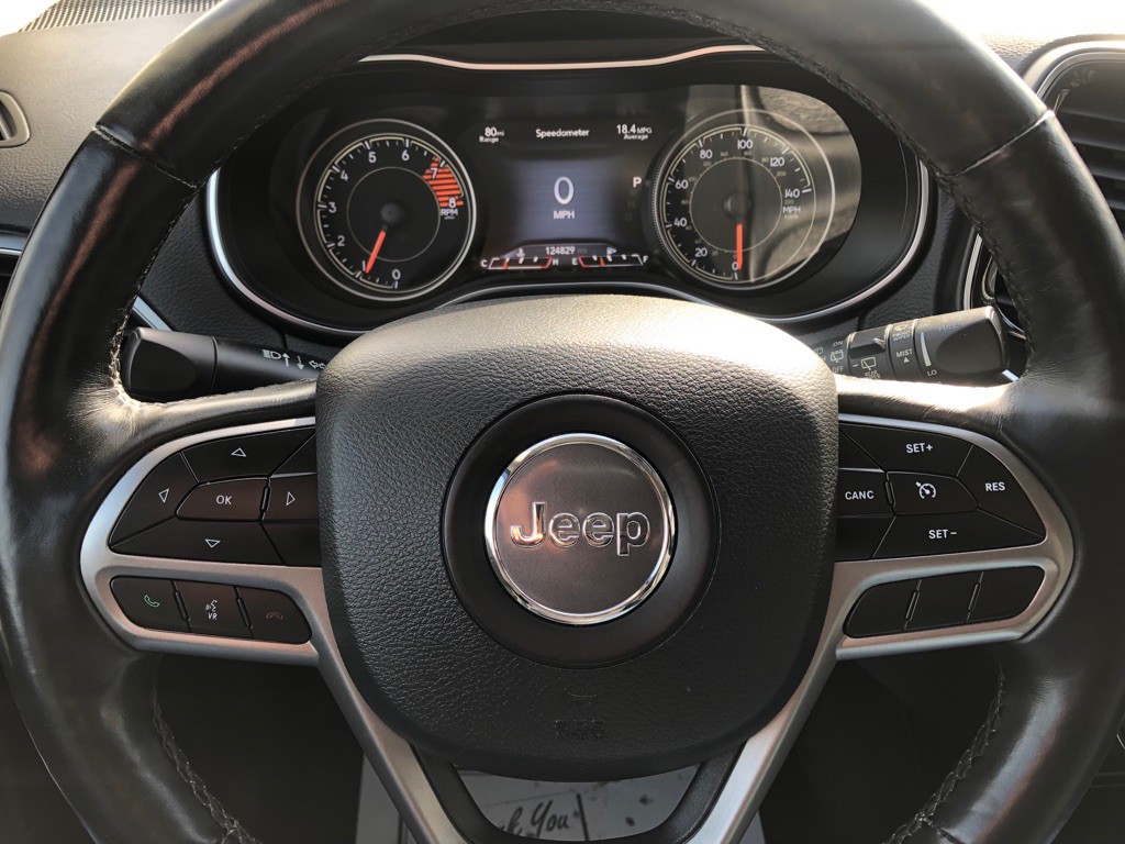 2019 Jeep Cherokee Image 36