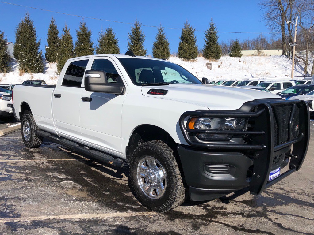2023 RAM 2500 Image 5