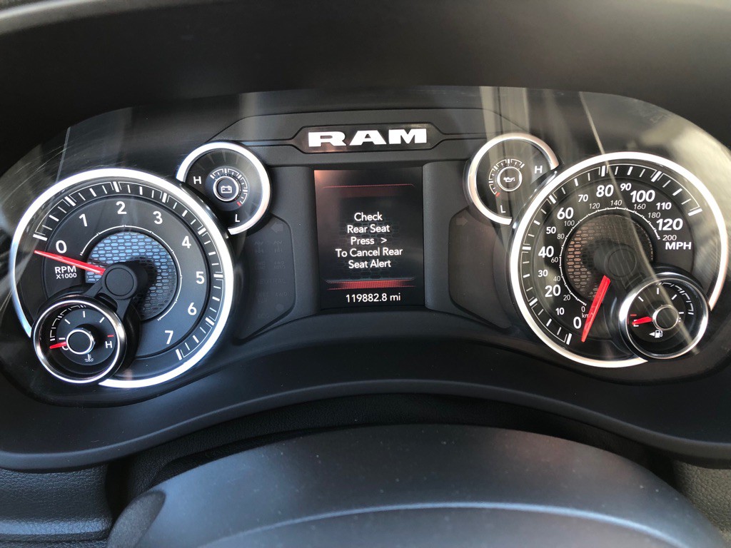 2023 RAM 2500 Image 33