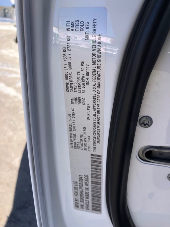 2023 RAM 2500 Image 35