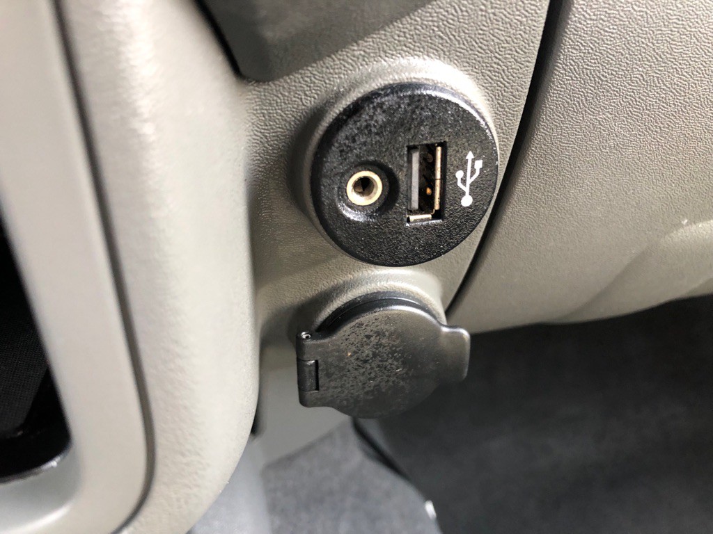 2019 Nissan Frontier Image 25