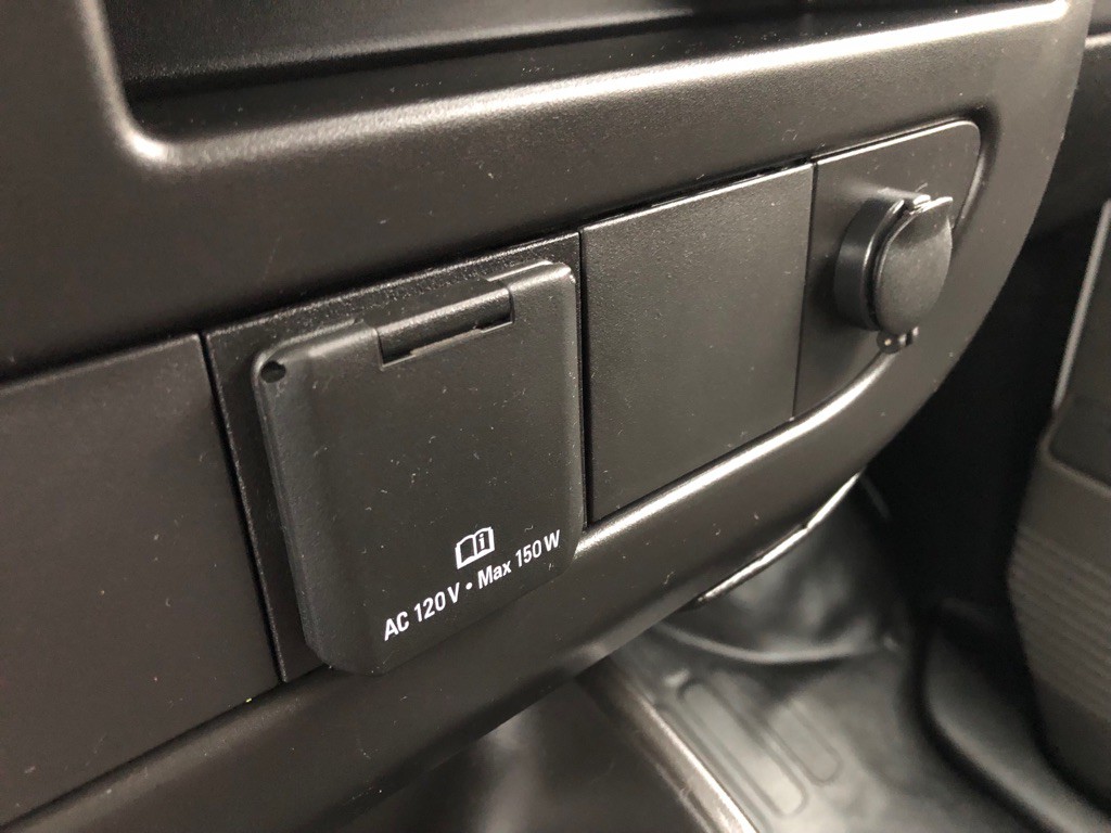 2024 GMC Savana Image 27