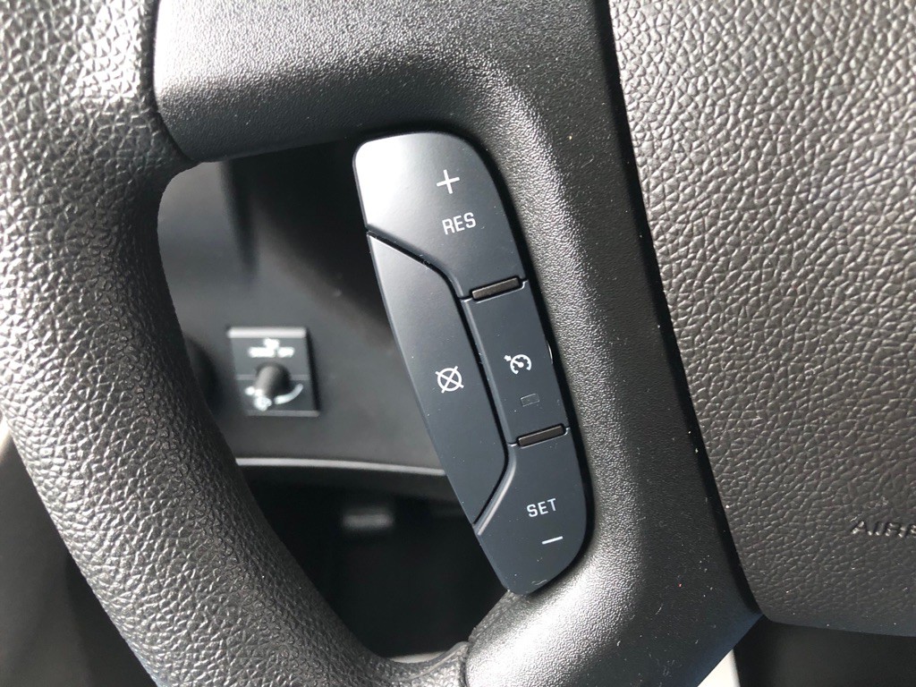 2024 GMC Savana Image 31