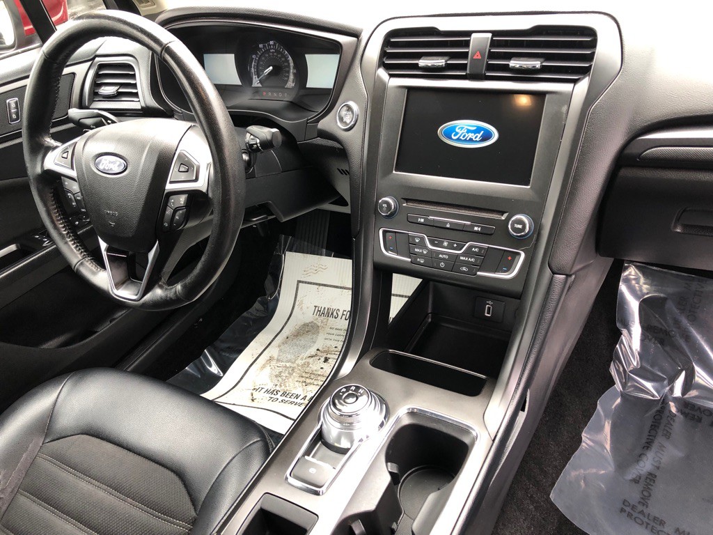 2018 Ford Fusion Image 25