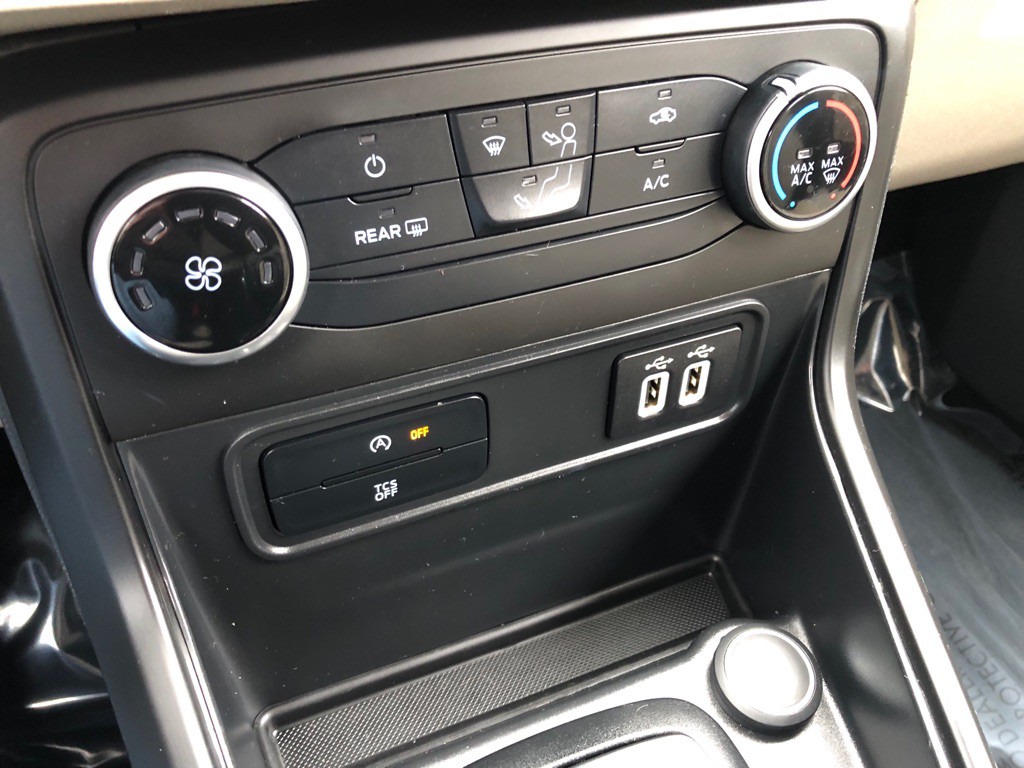 2021 Ford Econoline Image 26