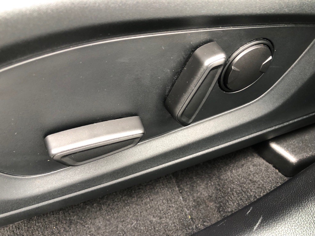 2020 Ford Explorer Image 19