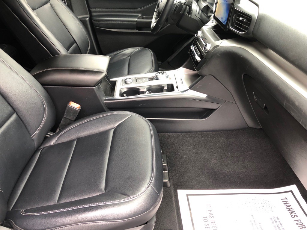 2020 Ford Explorer Image 27