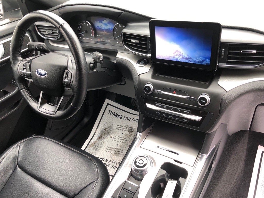 2020 Ford Explorer Image 28