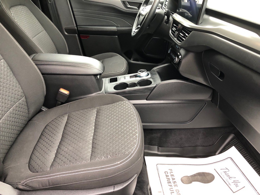2023 Ford Escape Image 25