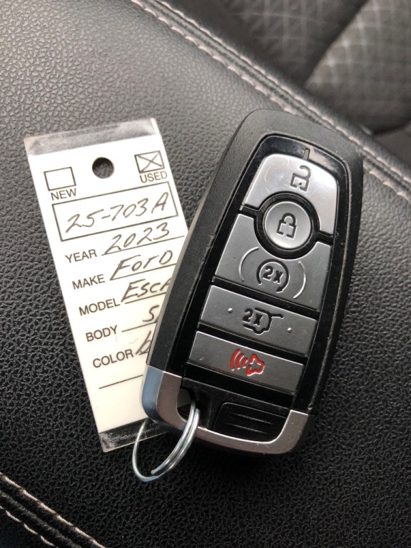 2023 Ford Escape Image 36