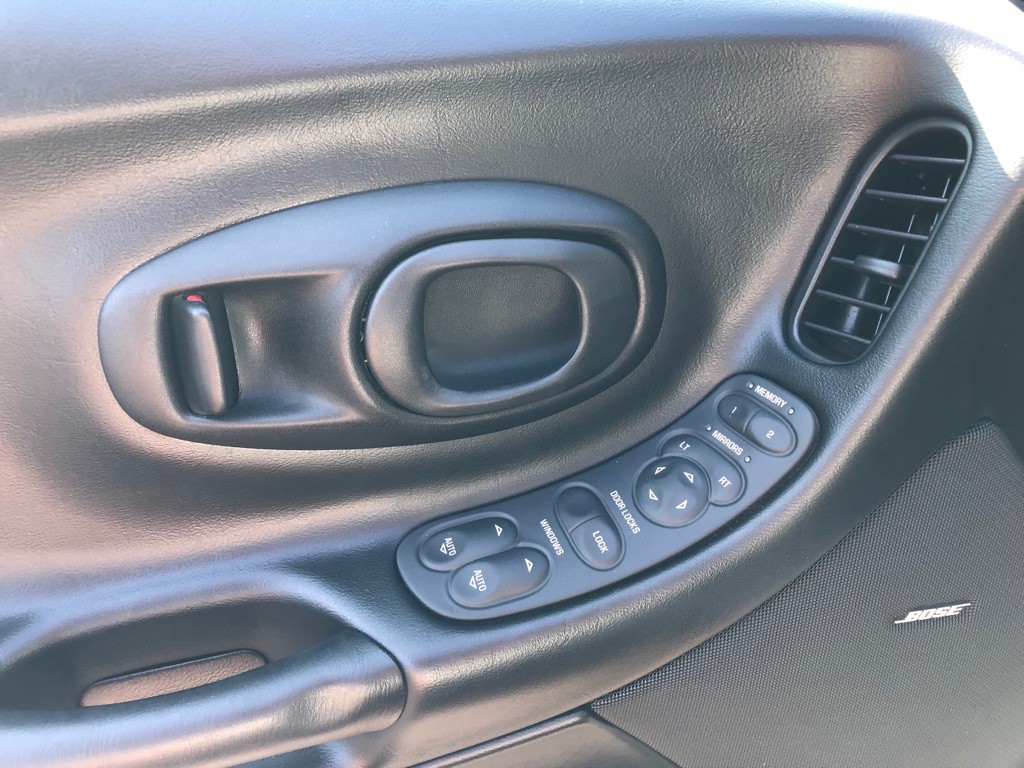 2000 Chevrolet Corvette Image 19