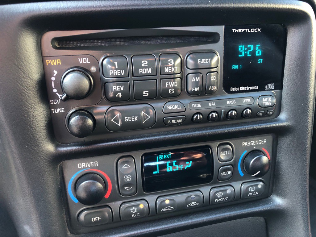 2000 Chevrolet Corvette Image 30