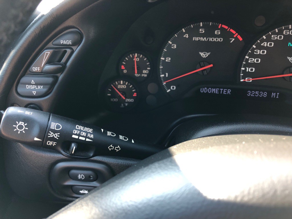 2000 Chevrolet Corvette Image 34