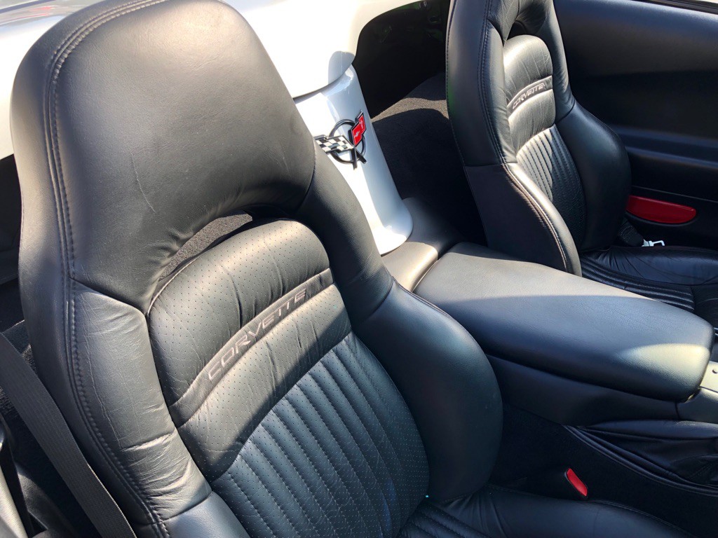 2000 Chevrolet Corvette Image 48