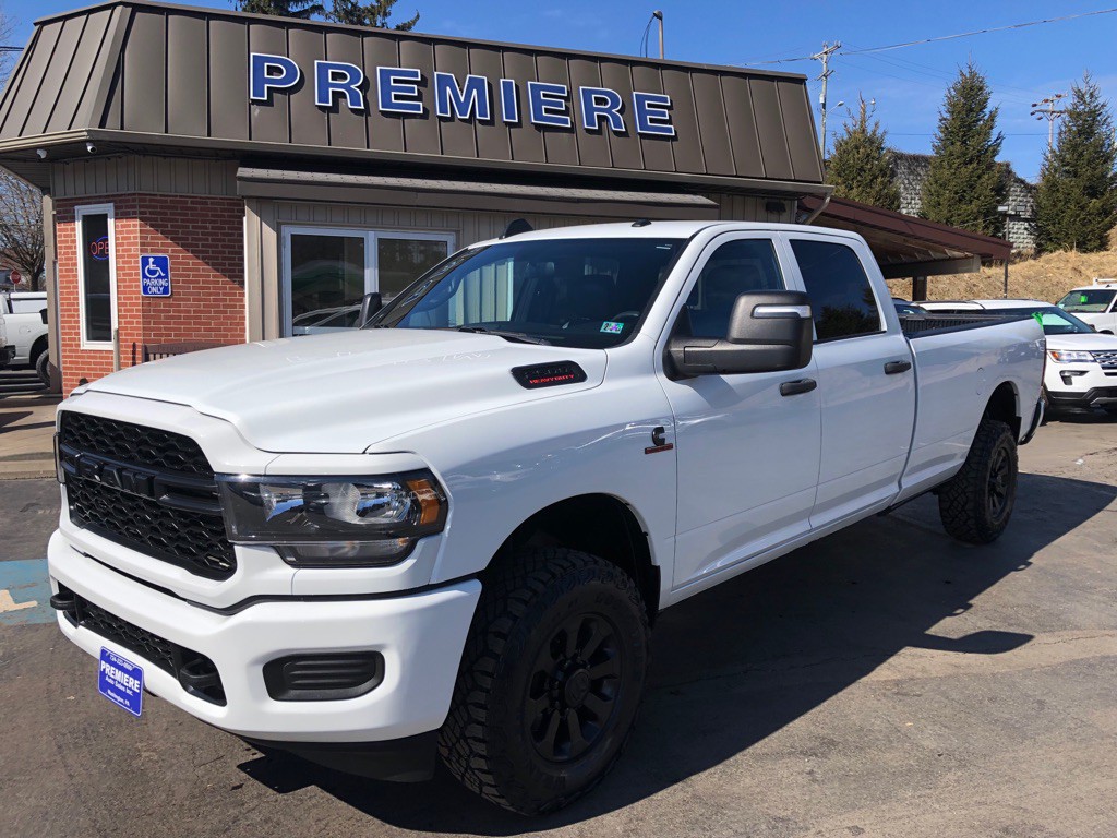 2023 RAM 2500 Image 9