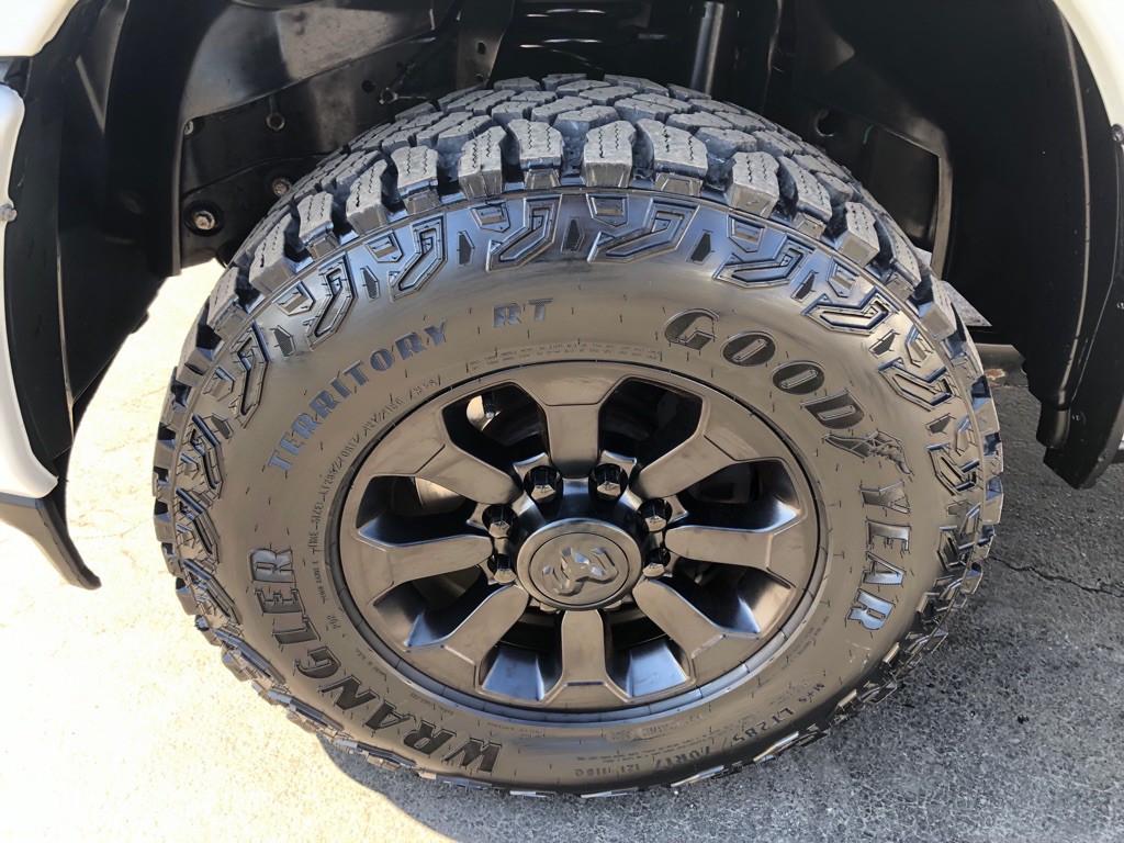 2023 RAM 2500 Image 10