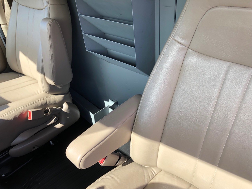 2020 Chevrolet Express Image 17