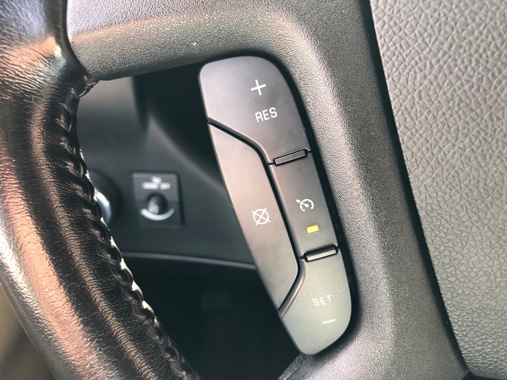 2020 Chevrolet Express Image 32