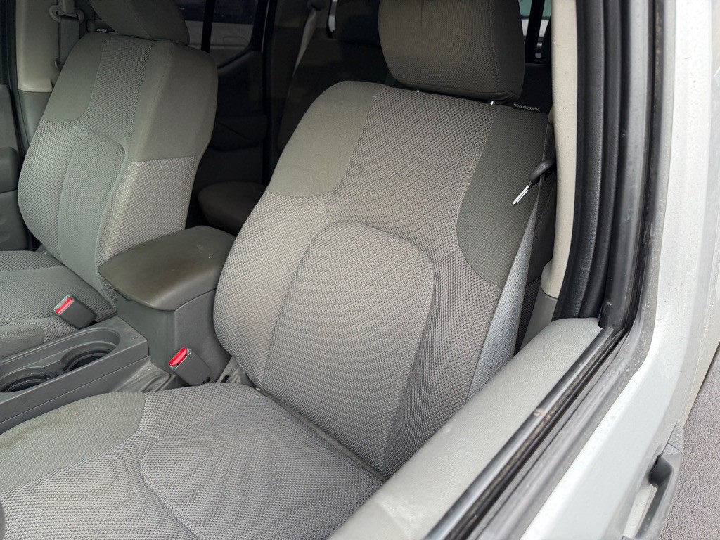 2019 Nissan Frontier Image 3