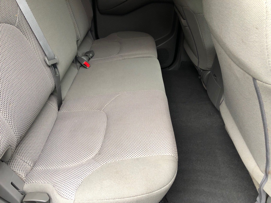 2019 Nissan Frontier Image 23