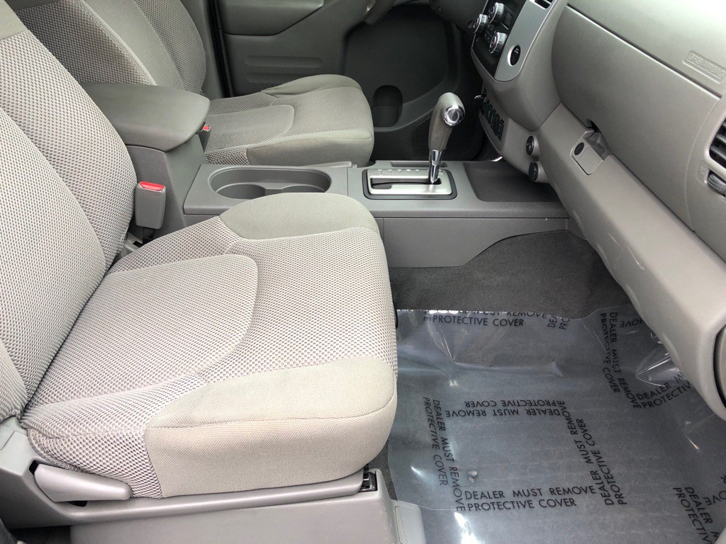 2019 Nissan Frontier Image 24