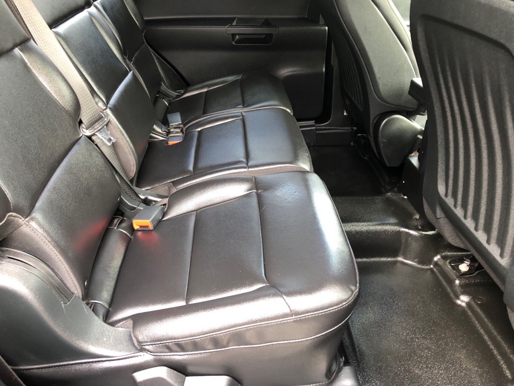 2020 Ford Explorer Image 24