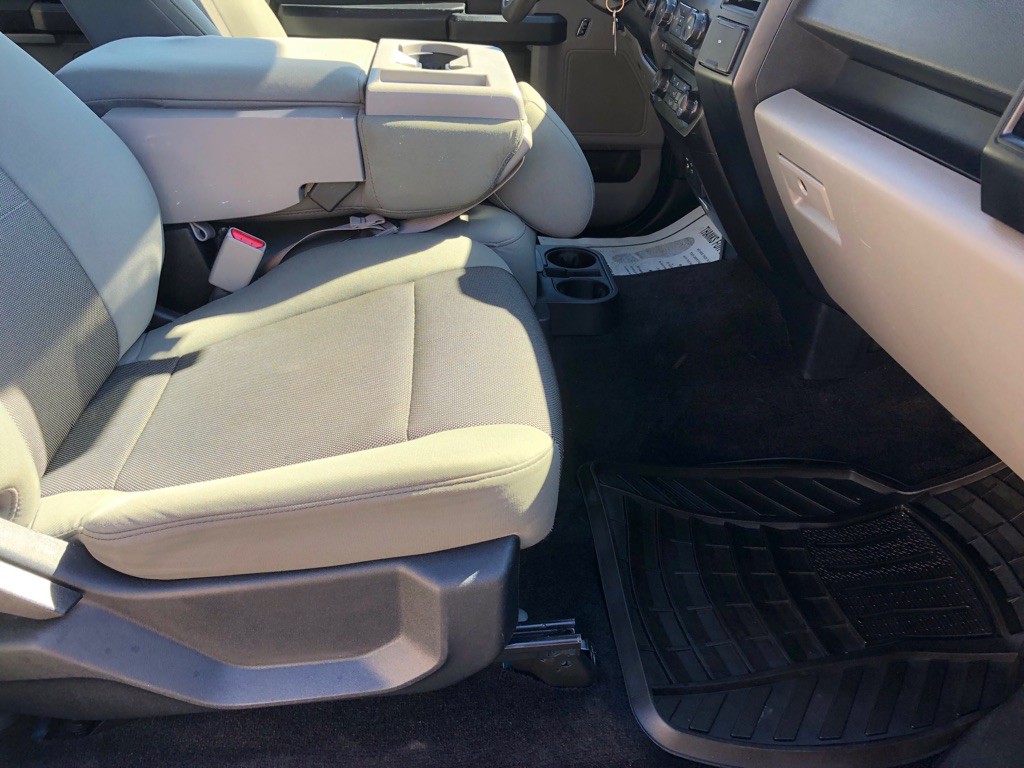 2015 Ford F-150 Image 24