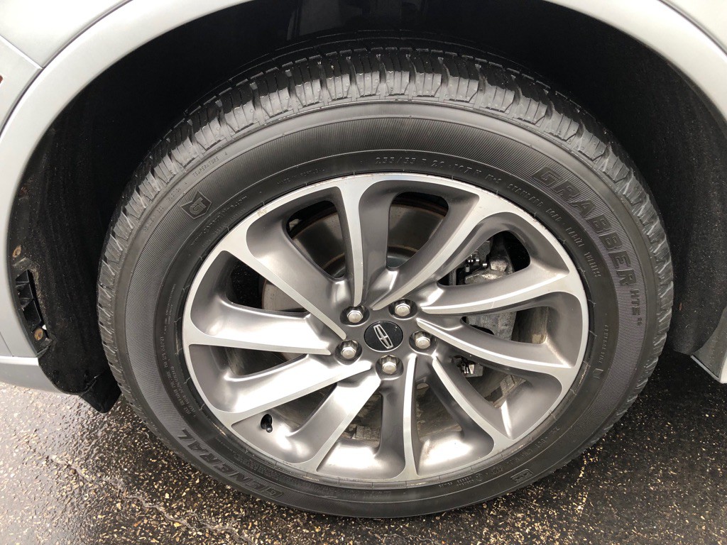 2020 Lincoln Aviator Image 10