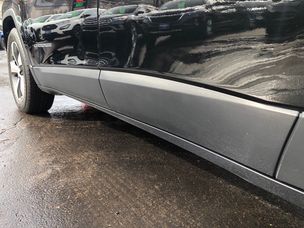 2021 Jeep Cherokee Image 12