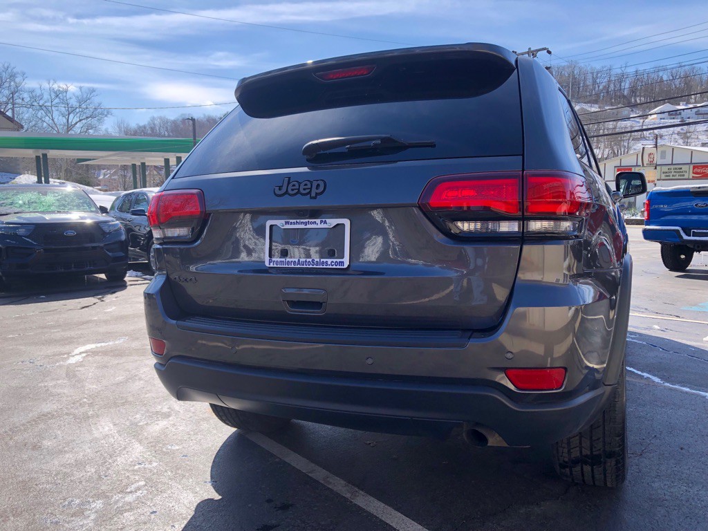 2016 Jeep Grand Cherokee Image 4