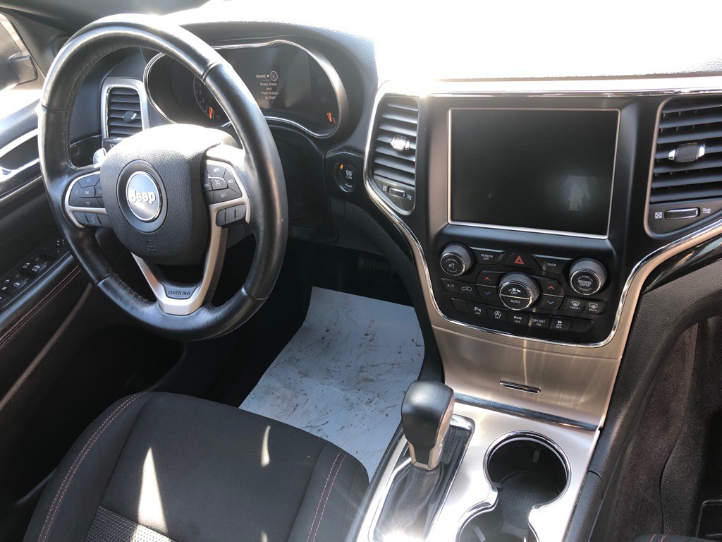 2016 Jeep Grand Cherokee Image 24