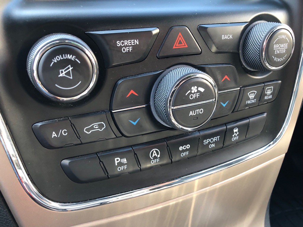 2016 Jeep Grand Cherokee Image 27