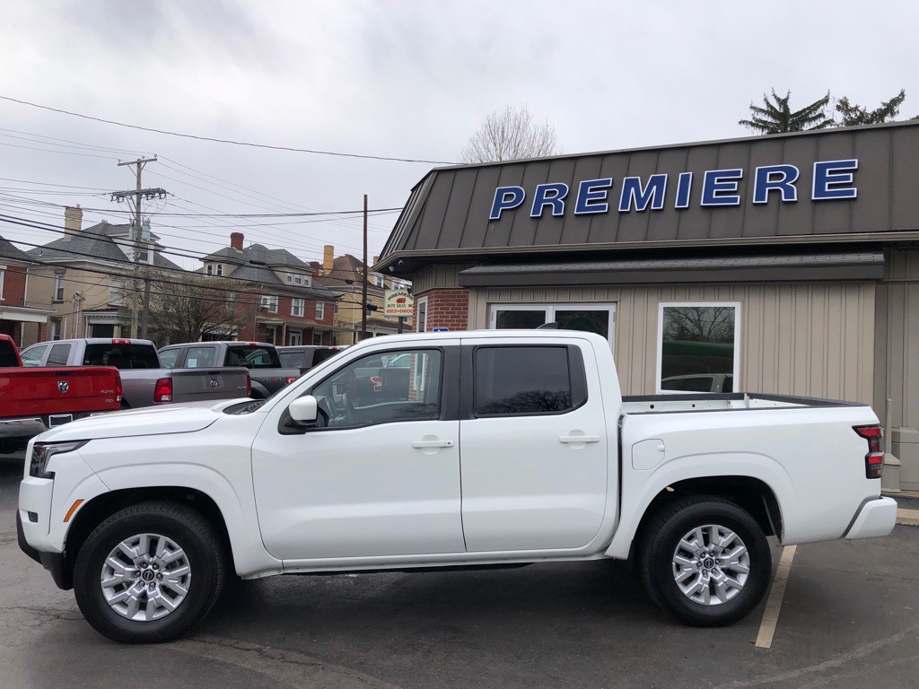 2022 Nissan Frontier Image 2