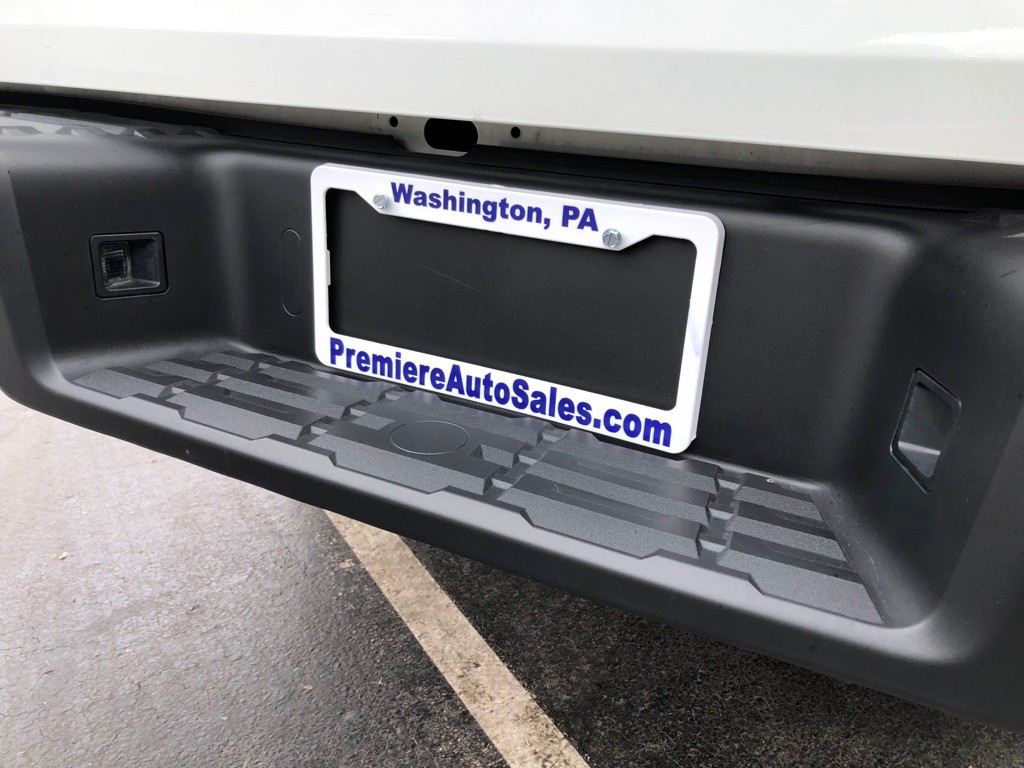 2022 Nissan Frontier Image 16