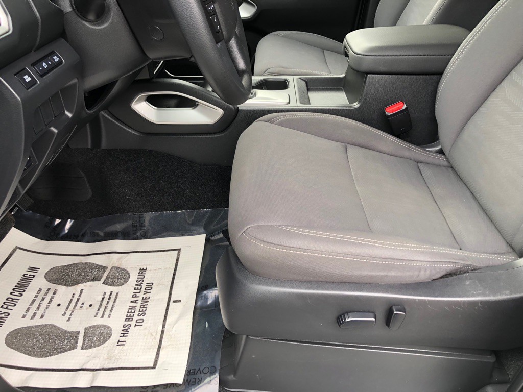 2022 Nissan Frontier Image 19