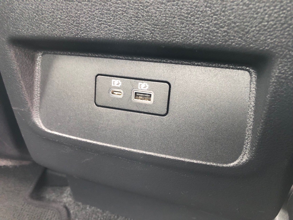 2022 Nissan Frontier Image 24