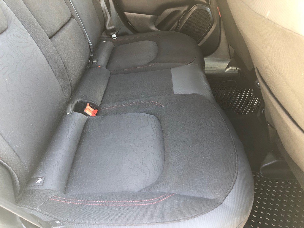 2020 Jeep Renegade Image 21