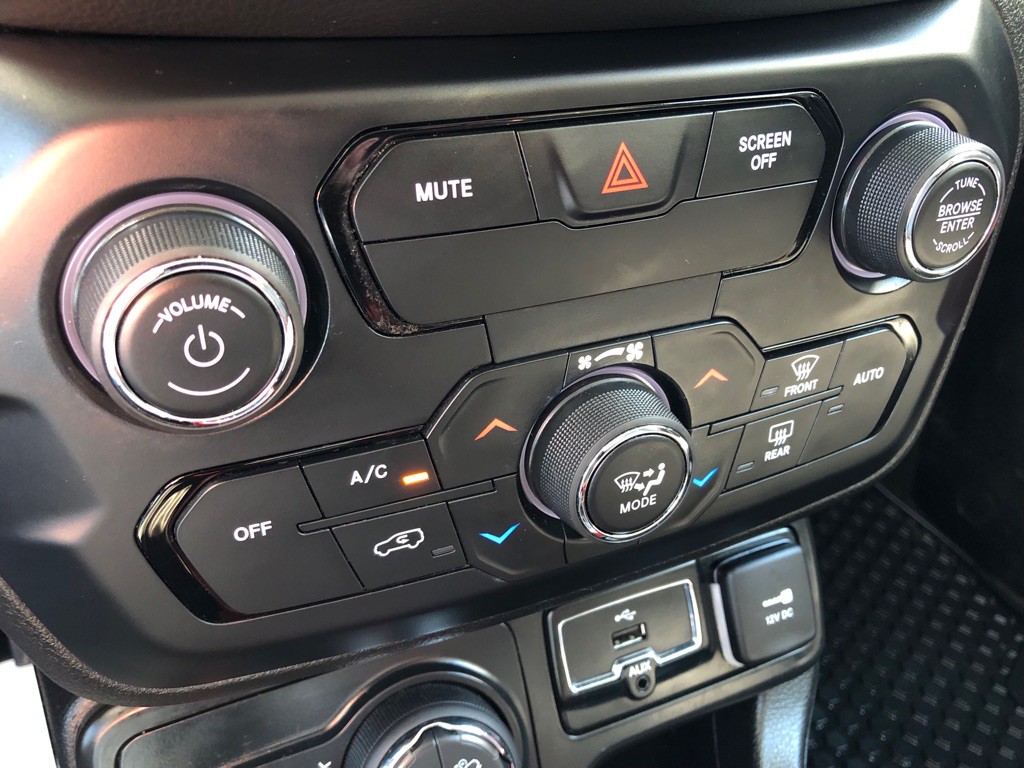 2020 Jeep Renegade Image 29