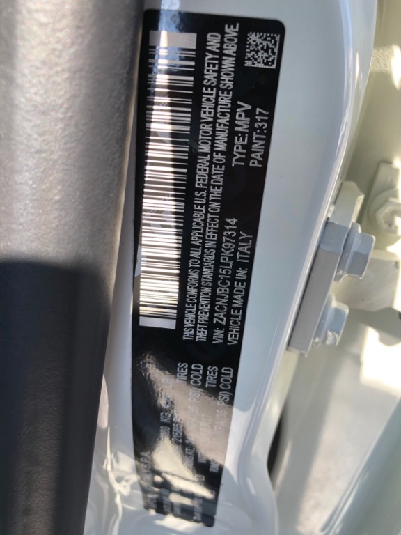 2020 Jeep Renegade Image 38