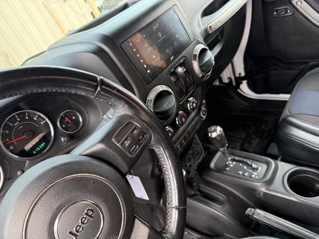 2015 Jeep Wrangler Image 4