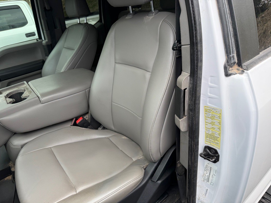2021 Ford F-250 Image 3