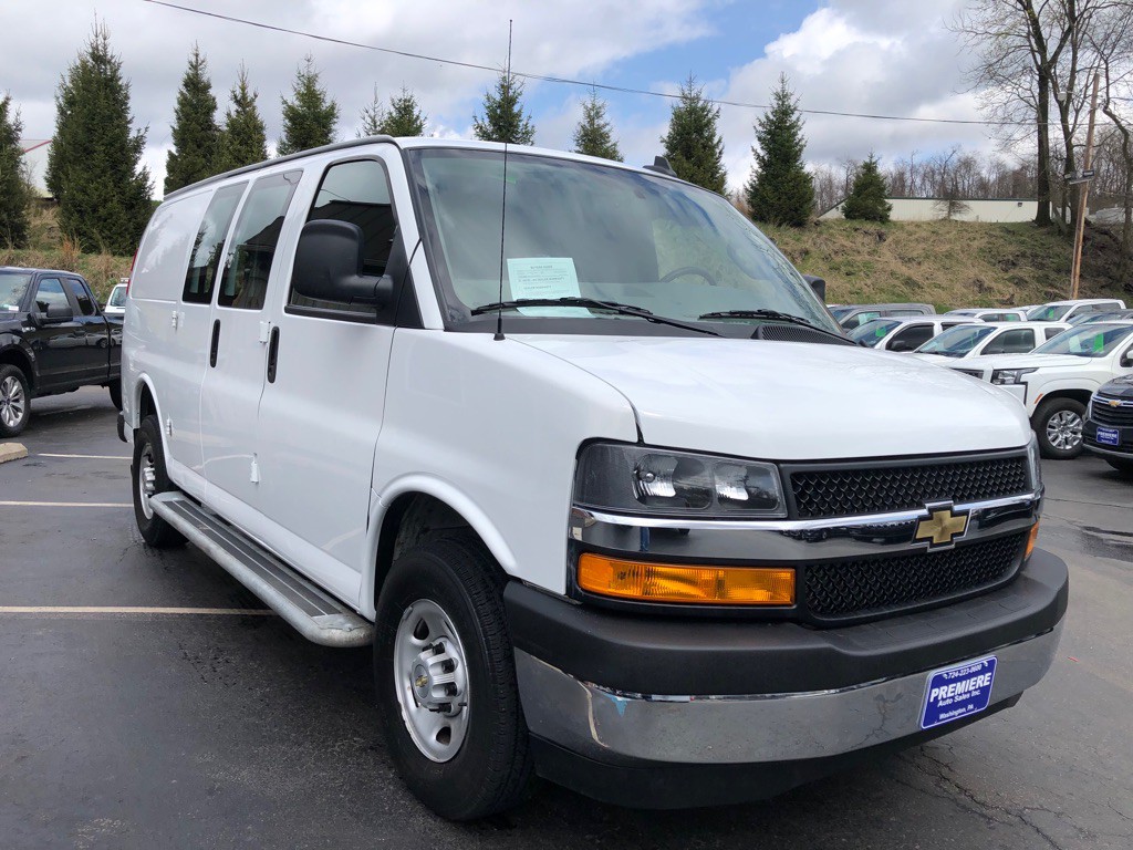 2024 Chevrolet Express Image 7