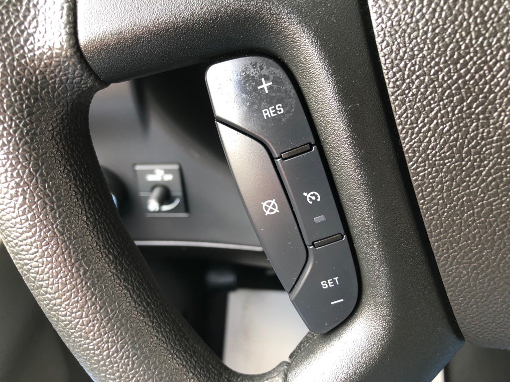 2024 Chevrolet Express Image 30