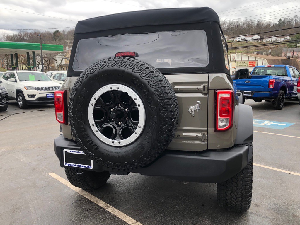 2025 Ford Bronco Image 4