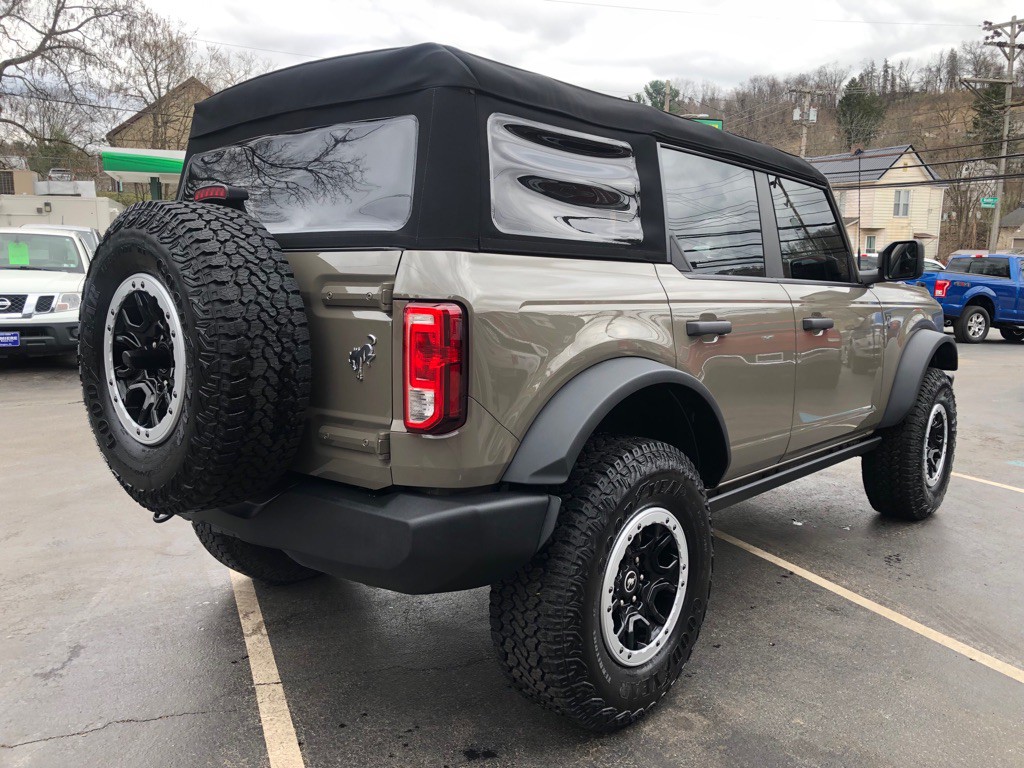 2025 Ford Bronco Image 5